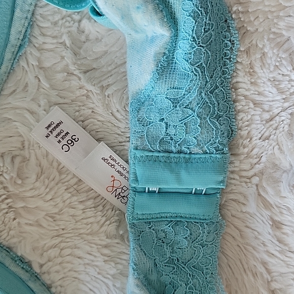 Bra - Picture 3 of 3